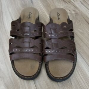 Clarks Womens Brown Leather Slip-On   Sandals Size 9 M